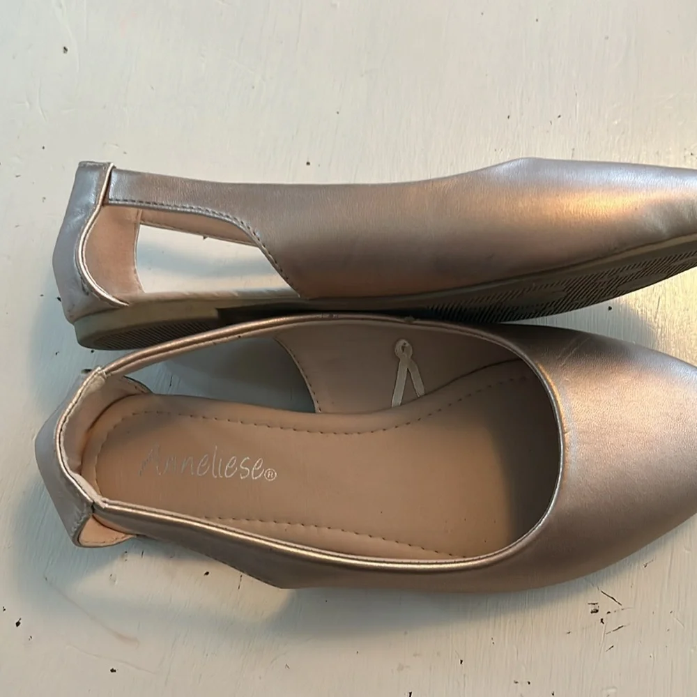 Anneliese girls Rose metallic dress shoes size 3